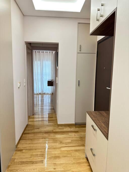 A Fully Renewed Modern Apartment Atenas Exterior foto